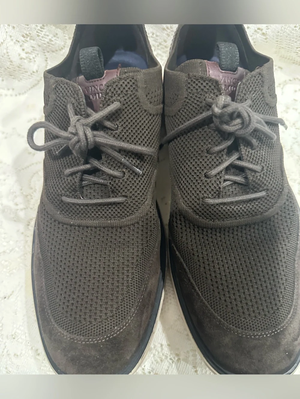 Vince Camuto Men's Casual Knit and suede Lace-Up Laofers Dark Brown size 10 m.